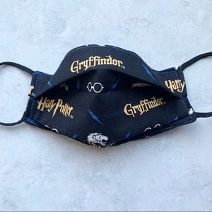 harry potter gryffindor face mask